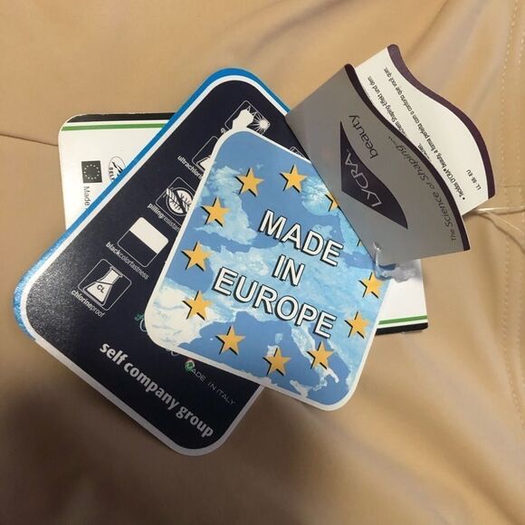 REVOLUTION Slim collection body shaper size small - Picture 2 of 3